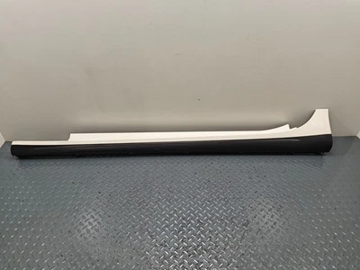 FALDA LADO PASAJERO IZQUIERDO ORIGINAL MASERATI GHIBLI M157 2013-2023 BLANCA - Imagen 1 de 4