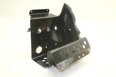 Yamaha Exciter OEM Left Foot Well 84N-21910-00-00 SY50 - Image 1 of 4