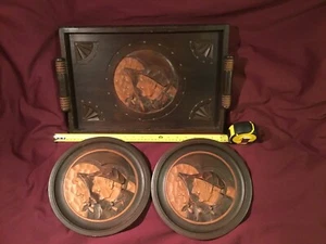 Vintage Holztablett und zwei Teller geschnitzt von Yot - Bild 1 von 5