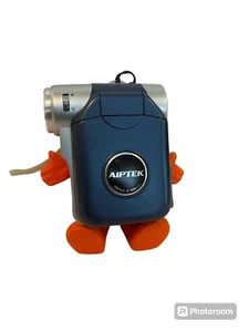 AIPTEK ISDV 2.4" LCD MP3 Digital Camcorder with Video Stabilization MPEG-4 CLEAN - Picture 1 of 11