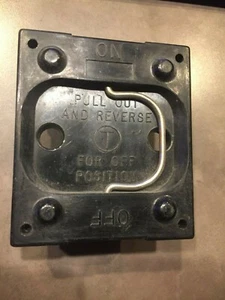 TRUMBULL ELECTRIC PT-30601 60AMP 240VOLT SICHERUNGSPLATTE AUSZIEHBARER SICHERUNGSHALTER  - Bild 1 von 4