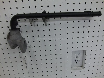 Chevrolet S10 1998 2,2 termostato carcasa toma adaptador 12563996 99 00 01 02 03 Foto 1 de 3