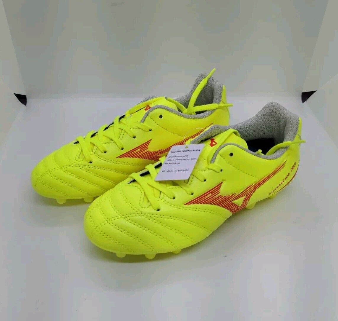 Mizuno Yellow Soccer Shoes & Cleats for Men for sale | eBay Mizuno Yellow Soccer Shoes & Cleats for Men for sale | eBay