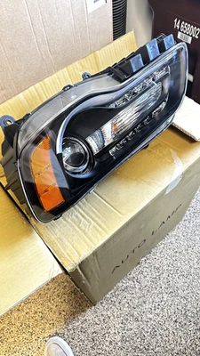 Faros proyectores LED DRL izquierda derecha para Chrysler 300 2011-2014 2015-2023 Foto 1 de 4