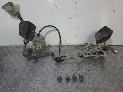 2001-2005 SUZUKI GSXR 600 750 1000 GILLES TOOLING ADJUSTABLE REARSETS (HAS RASH) - Image 1 of 4