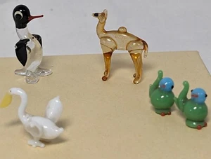 Kleine Glasfiguren Kamel, Pinguin zwei Vögel, Pelikan mit Reparatur Vintage  - Bild 1 von 4