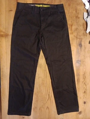 Pantalón chino Lee Extreme Comfort para hombre 31x30 negro frente plano calce recto flexible nuevo sin etiquetas Foto 1 de 4