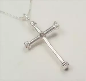 COLLANA CIONDOLO RELIGIOSO DETTAGLIATO DECORATIVO CROCE POST SANTO ARGENTO STERLING - Foto 1 di 5