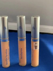 3 BATH & BODY WORKS LIP GLOSS~BEAUTIFUL BY NATURE~COLOR KISSED~CLEAR~LOT of 3 ! - Picture 1 of 4