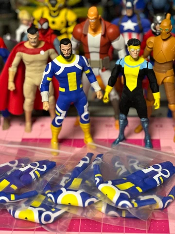 Mezco one 12 custom the immortal from invincible suit only Cover