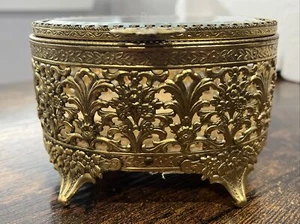 Vintage Matson Ormolu Gold tone Filigree Flower Jewelry Casket Trinket Box - Picture 1 of 17