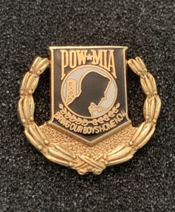 POW MIA Bring Our Boys Home Now Gold Tone Vintage Military Protest Pin -SP3 - Imagen 1 de 3