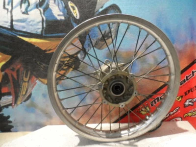 Yamaha YZ 250F 2002 rueda trasera (G) 02 Yz250F 01-08 Foto 1 de 4