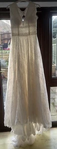 Ivory And Grace Unworn Wedding Dress - Picture 1 of 8