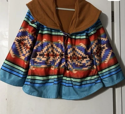 Abrigo Poncho Yellowstone Beth Dutton Suroeste Azteca Toggle Talla Mediana Foto 1 de 4