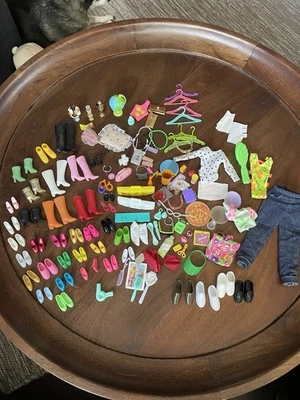 Barbie & Clone Doll Sandals Shoes Clothes Watches Hair Accessories Vintage Lot - Image 1 of 4