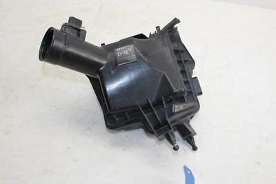 Правая воздушная коробка для Nissan 370z 2011-2020 годов выпуска от оригинального производителя **поврежденная вкладка** BV39 - Изображение 1 из 4