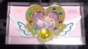 Specchio compatto Sailor Moon x Sanrio Hello Kitty GIAPPONE NUOVO - Foto 1 di 1