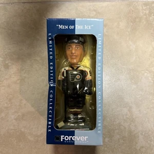 Jeremy Roenick Flyers Forever Collectible 2001 Men Of Ice - Picture 1 of 4