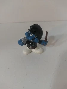 Smurfs Police Smurf Policeman Cop Blowing Whistle 1981 Vintage Schleich Pey 2in. - Picture 1 of 3