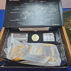 TEAM CALIBER 1:24 Dewalt Racing Matt Kensth #17 Nascar Die Cast Model Car - Picture 1 of 10