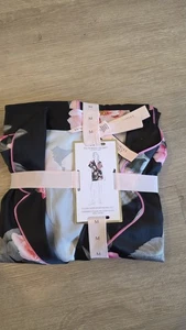 VICTORIA'S SECRET KURZER SCHLAFANZUG AUS GLASIERTEM SATIN Gr. M - Bild 1 von 3