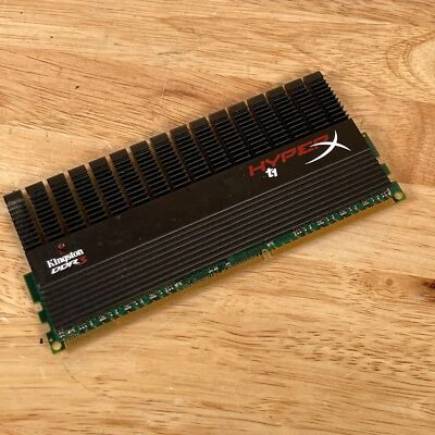 Kingston HyperX T1 KHX1600C9D3T1BK3/6GX (3X2GB) Non-ECC DIMM 1600MHz DDR3 SDRAM - Image 1 of 2