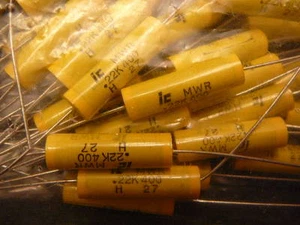 ILLINOIS Capacitor Film 0.22µF ±10% 400V Polyester Metallized Axial Qty.5 - Picture 1 of 1