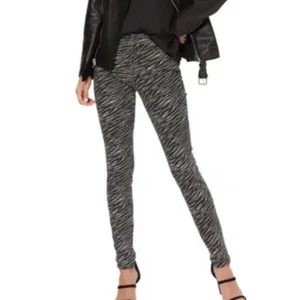 PAIGE Hoxton Zebra Stripe High Waist Skinny Jeans Women's Sz 23 - Picture 1 of 12