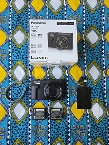 PANASONIC LUMIX DC-TZ90 en panne + avec boîte + 2 batteries officiel+ écran neuf - Foto 1 di 10