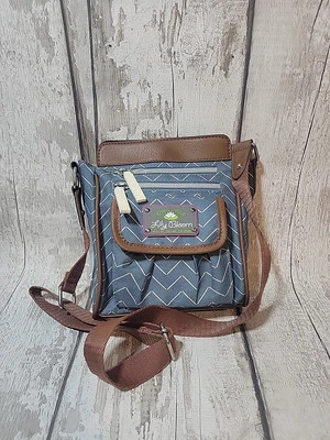 Bandolera Lily Bloom Green Living azul Chevron con ribete de cuero sintético marrón nueva sin etiquetas Foto 1 de 4