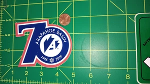 Arapahoe Becken Aufkleber gestanztes Vinyl Skigebiet 70. Jubiläum 1946-2016 blau - Bild 1 von 1