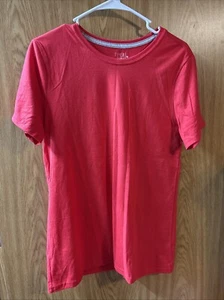 Time & Tru Women’s Size Medium (8-10) Classic Red Shortsleeve Shirt - Picture 1 of 3