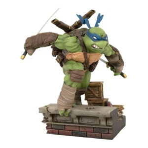 Leonardo Teenage Mutant Ninja Turtles Gallery Diorama - Imagen 1 de 3