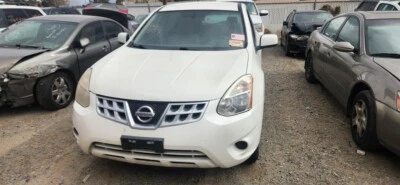 Conjunto de filtro de aire usado se adapta a: Nissan Rogue QR25DE 2013 2,5 L de 1/11 grado A Foto 1 de 4