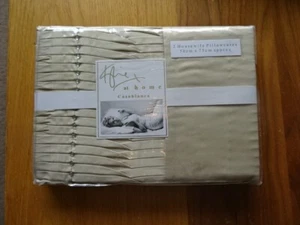 KYLIE AT HOME CASABLANCA CHAMPAGNE PAIR OF HOUSEWIFE PILLOWCASES BNIP - Picture 1 of 2