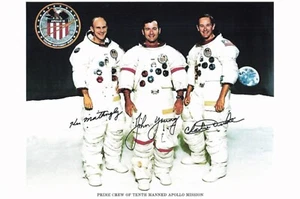 Apollo 16 UH Ken Mattingly Foto vom Original Autogramm #41 - Picture 1 of 1