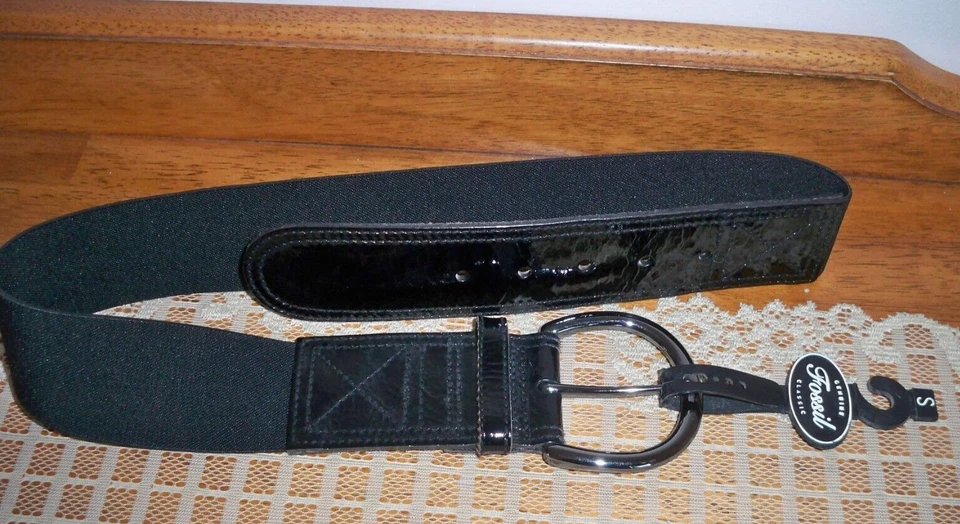 Cinturón elástico elástico elástico negro Fossil para mujer - talla pequeña Foto 1 de 4