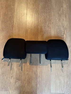 MITSUBISHI OUTLANDER 2016-2023 OEM SEGUNDA FILA REPOSACABEZAS ASIENTO TRASERO TELA NEGRA Foto 1 de 4