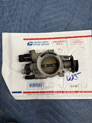99-04 Jeep Grand Cherokee WJ 4.7 V8 68mm Throttle Body - Image 1 of 4