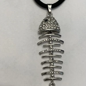 Silver Tone Fish bone Necklace 18” Cord - Picture 1 of 4