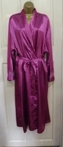 VINTAGE-STIL SELENA HÜBSCHE PFLAUME GLITHERY FLÜSSIG SATIN MIDI NEGLIGÉ MORGENMANTEL 18-20 - Bild 1 von 6