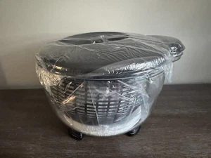 WOLFGANG PUCK   SALAD SPINNER   GLASS BOWL   4.5 QT   NEW IN BOX - Picture 1 of 6