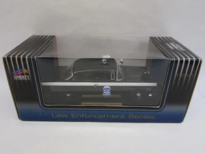 Liberty Classics 1955 Chevrolet Indianapolis Police Department 1:24 Diecast Car - Picture 1 of 3