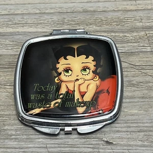 Espejo compacto Betty Boop coleccionable plegable maquillaje 2,5" - Imagen 1 de 5