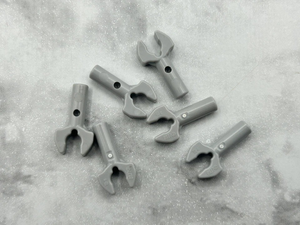 Lego Parts x (6) ~ Light Bluish Gray Bar 1L with Clip Mechanical Claw ~ No 48729 - Image 1 of 1