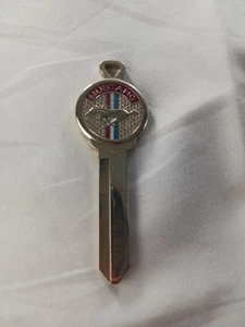 Vintage Car Auto Ford Mustang Logo Gold Tone Uncut Key Blank - Picture 1 of 5