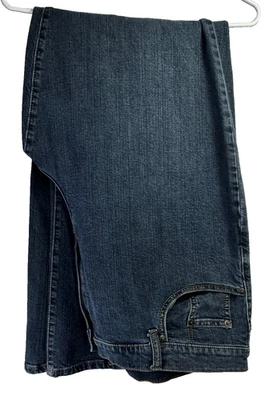 Jeans feminino Venezia azul Demin - Tamanho 24 (3XL) - 44 na cintura - Imagem 1 de 4