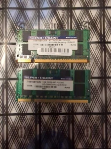Super Talent 1GB PC2-5300 DDR2-667MHz non-ECC Unbuffered CL5 200-Pin SoDimm D-RK - Picture 1 of 6