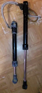 Cilindros de elevación hidráulicos Mercury Marine Mercruiser Bravo 3 salidas - Imagen 1 de 16